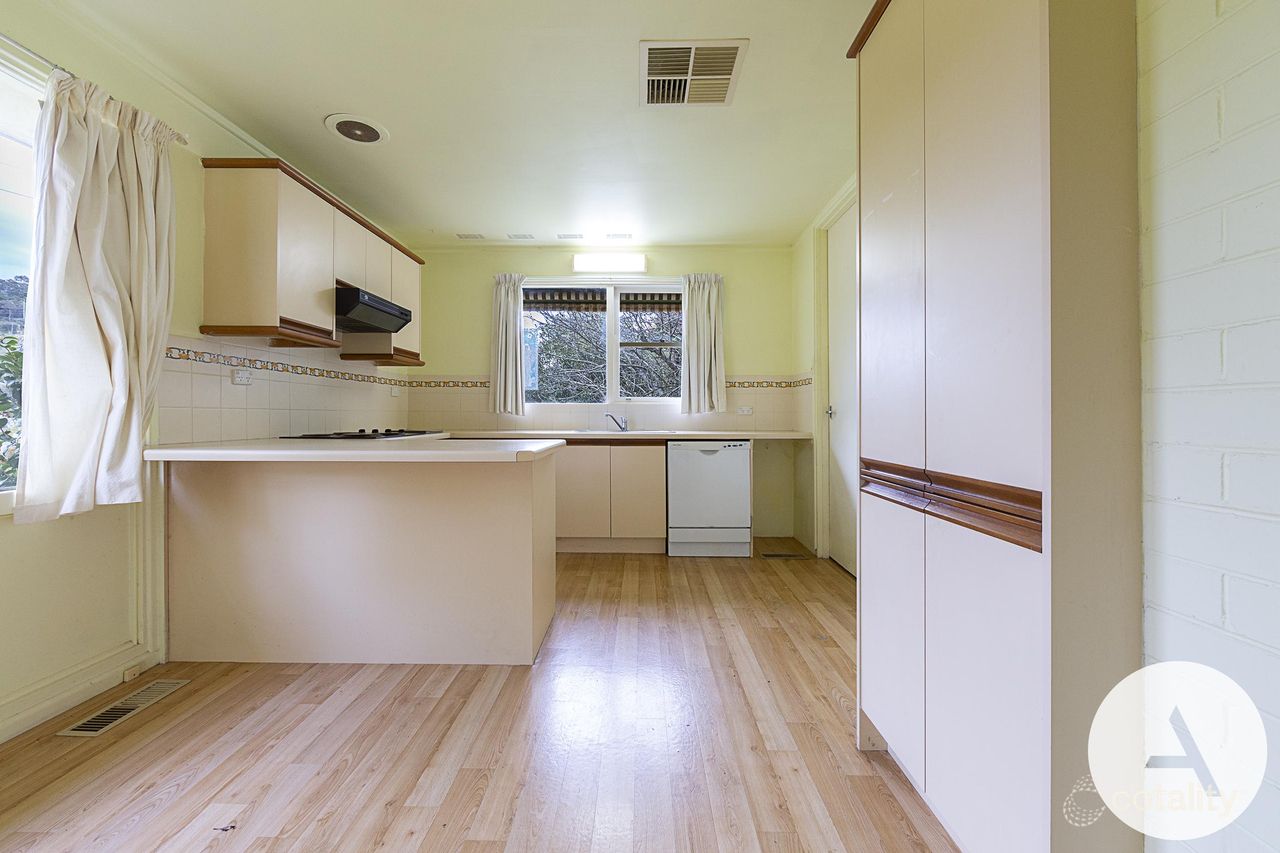 24 Devonport St, Lyons, ACT 2606