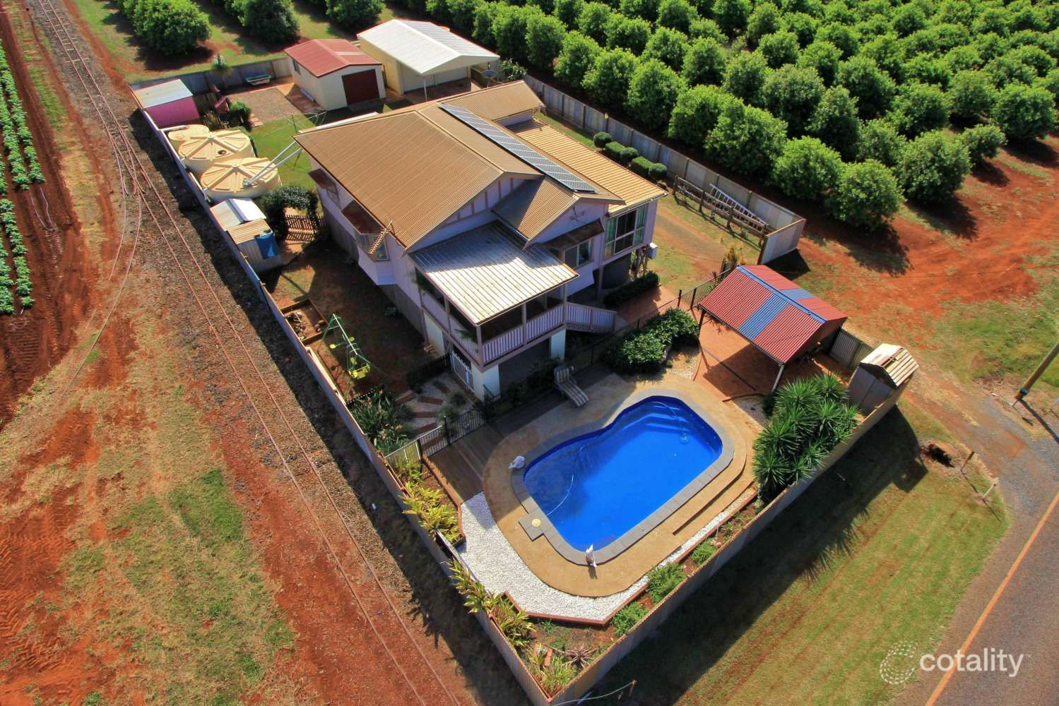 719 Elliott Heads Rd, Windermere, QLD 4670