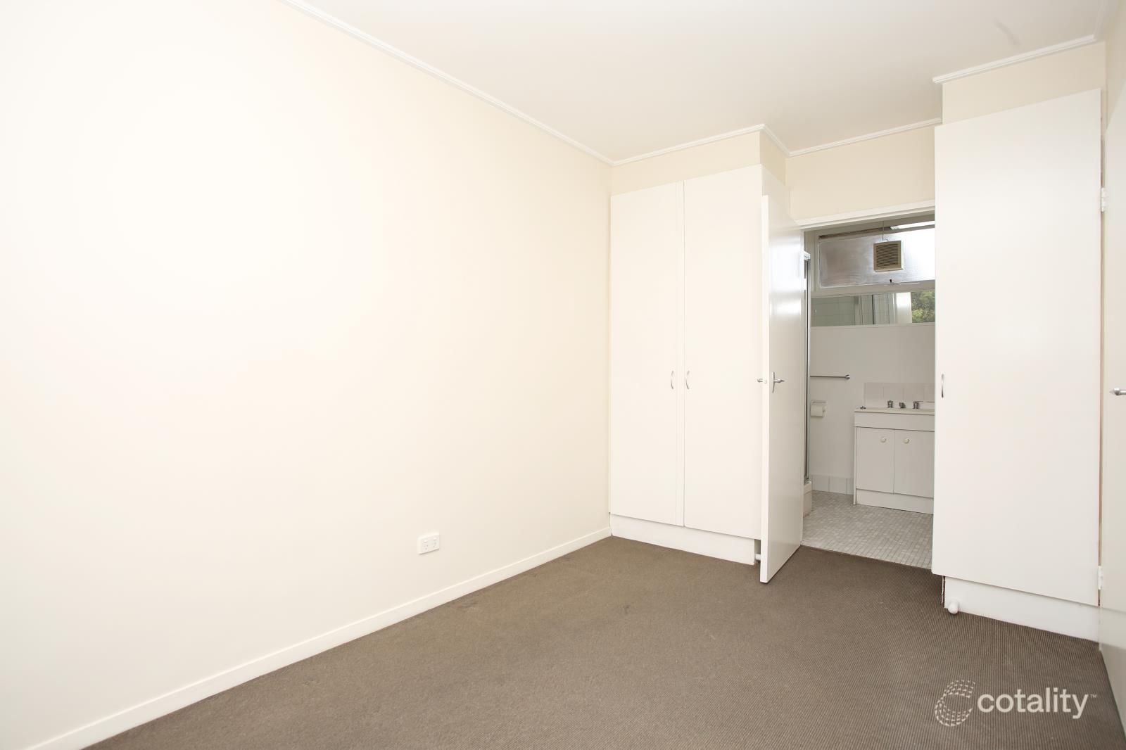 10/13 Ormond Rd, West Footscray, VIC 3012