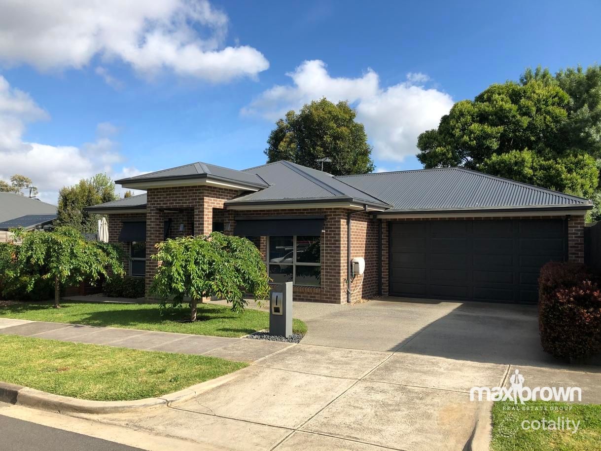 3 Milford St, Kilsyth, VIC 3137