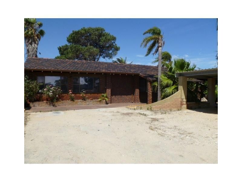 2082 Wanneroo Rd, Neerabup, WA 6031