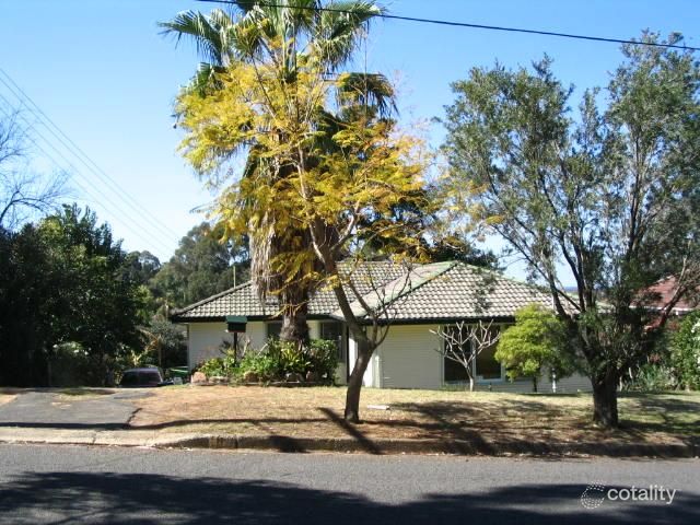 8 Guernsey St, Busby, NSW 2168