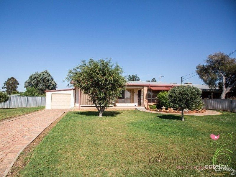 31 Federation St, Gilgandra, NSW 2827