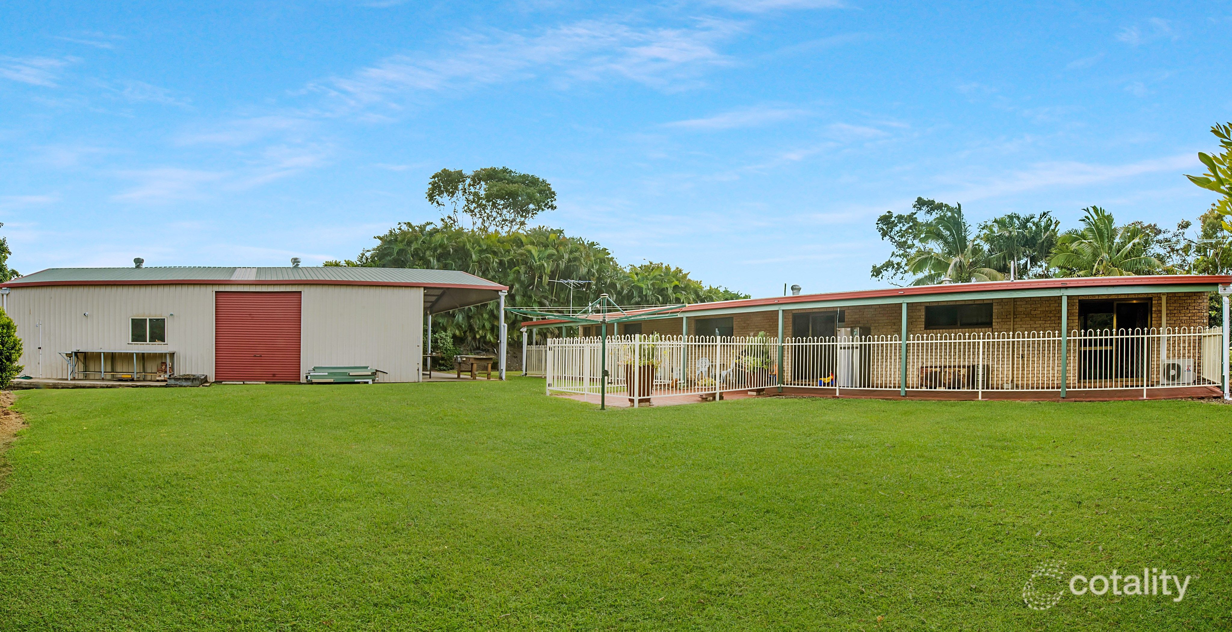 52 Fenech Ave, Alligator Creek, QLD 4740