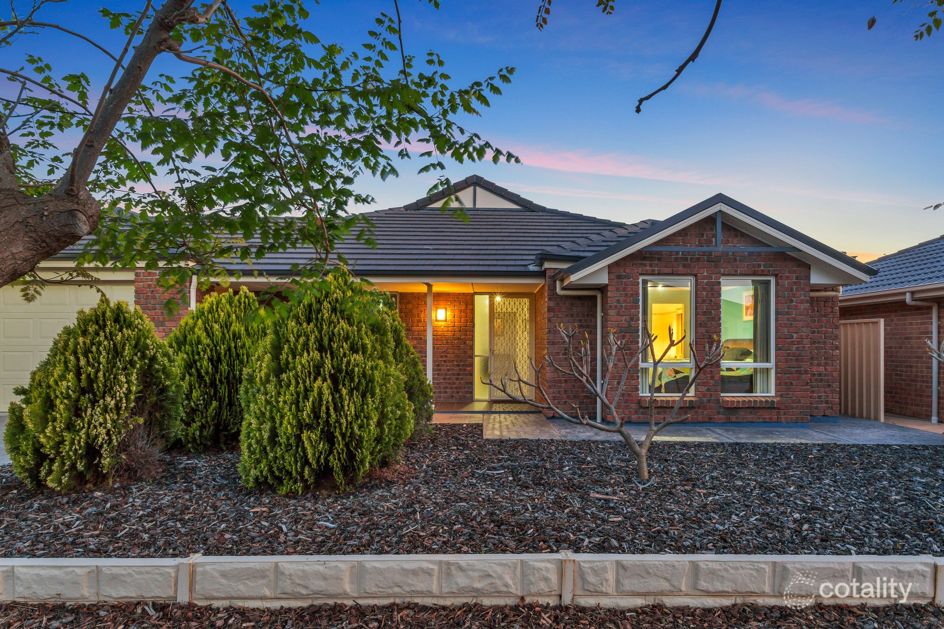 25 Coast Guard Rd, Seaford Meadows, SA 5169