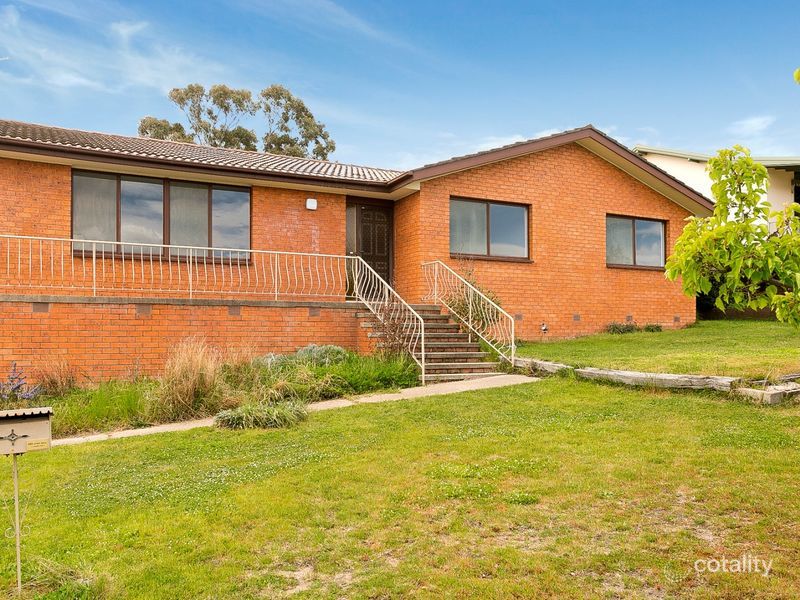 53 Sinclair St, Kambah, ACT 2902