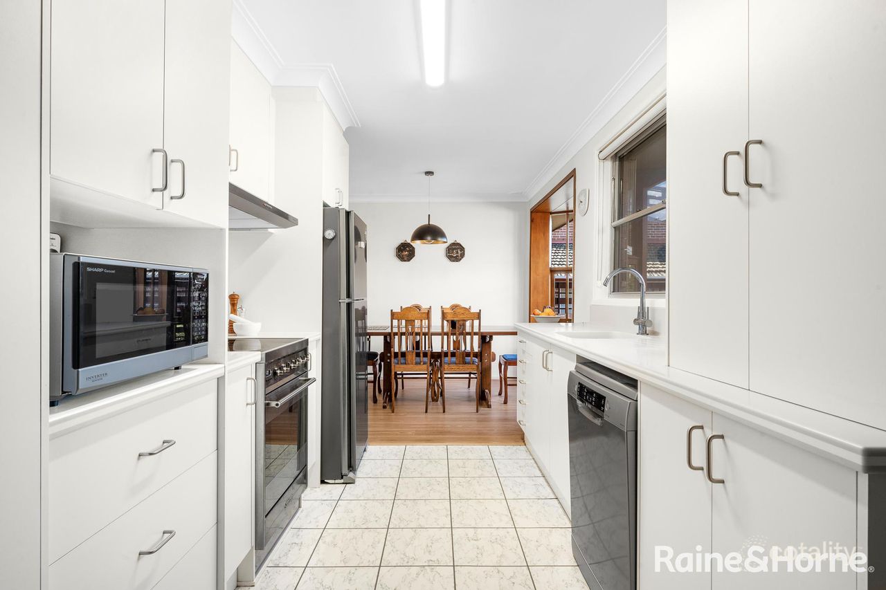 12 Walsh Cres, North Nowra, NSW 2541