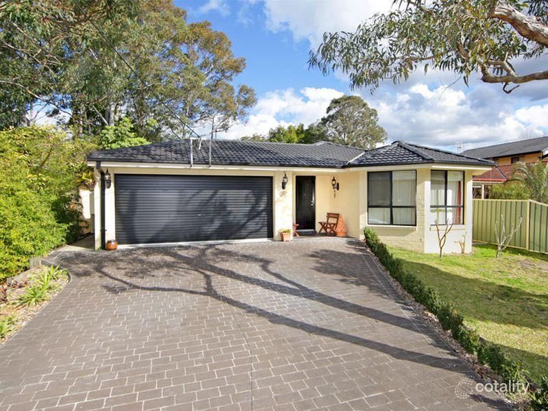 16 Scullin Pl, Berkeley Vale, NSW 2261