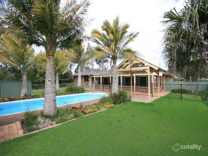 5 Freeman Dr, Lochinvar, NSW 2321