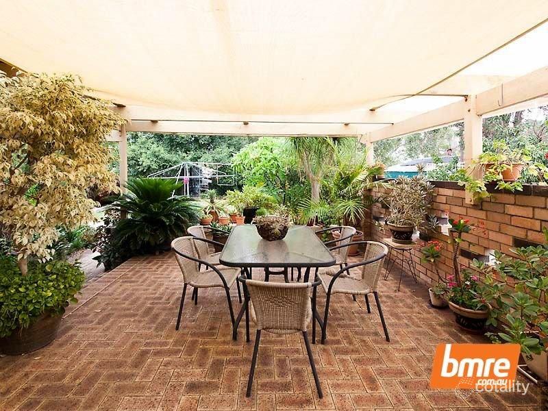 26 Eileen St, Gosnells, WA 6110