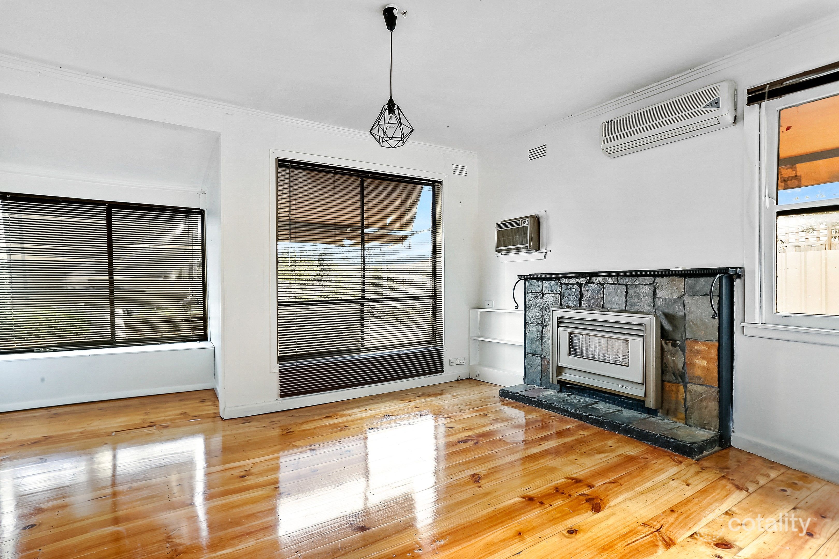 70 Glen St, Glenroy, VIC 3046
