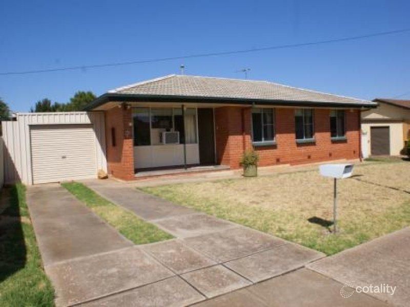 18 Winkle St, Elizabeth Downs, SA 5113