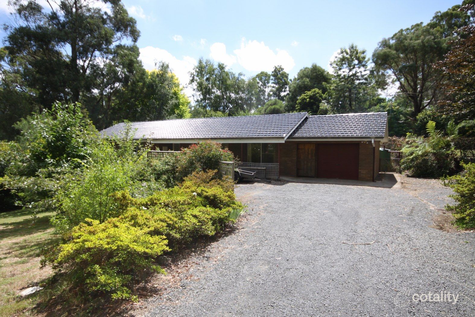 207 Emerald-Monbulk Rd, Monbulk, VIC 3793