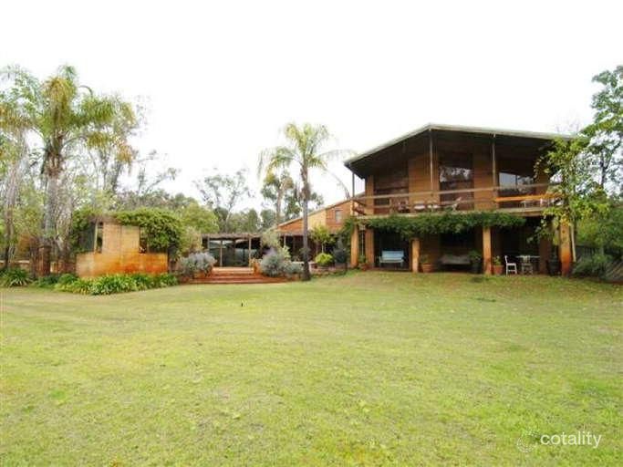46 Fergusson Cl, West Swan, WA 6055