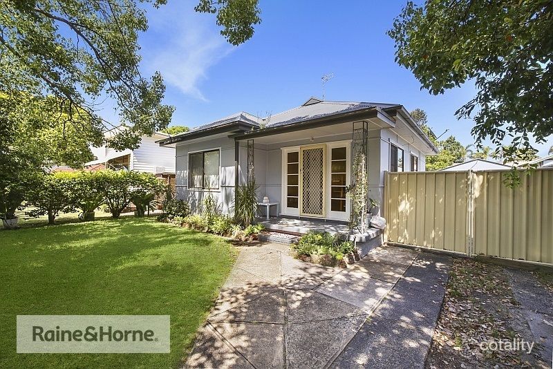 83 Springwood St, Ettalong Beach, NSW 2257