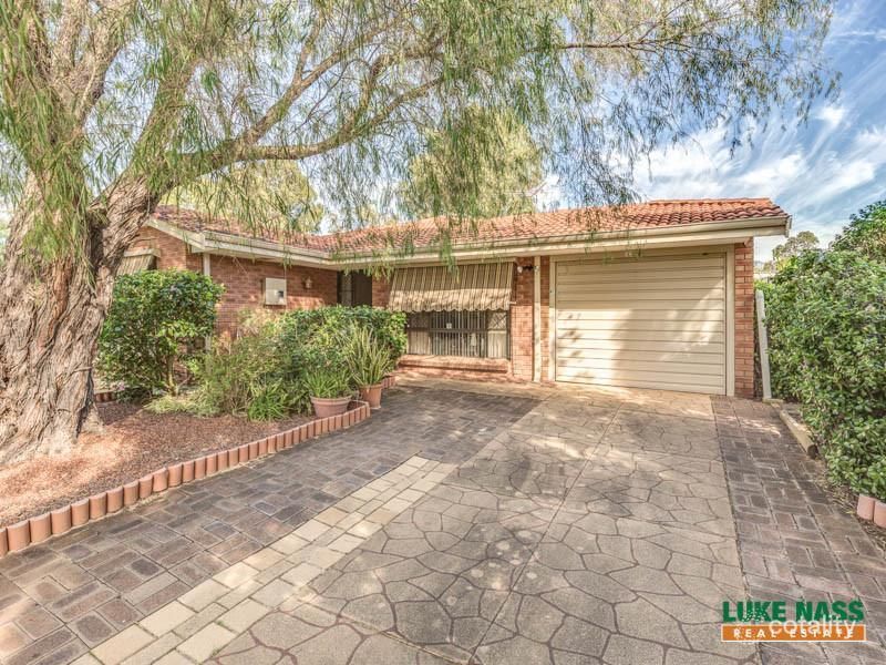 16 Excalibur Cir, Camillo, WA 6111