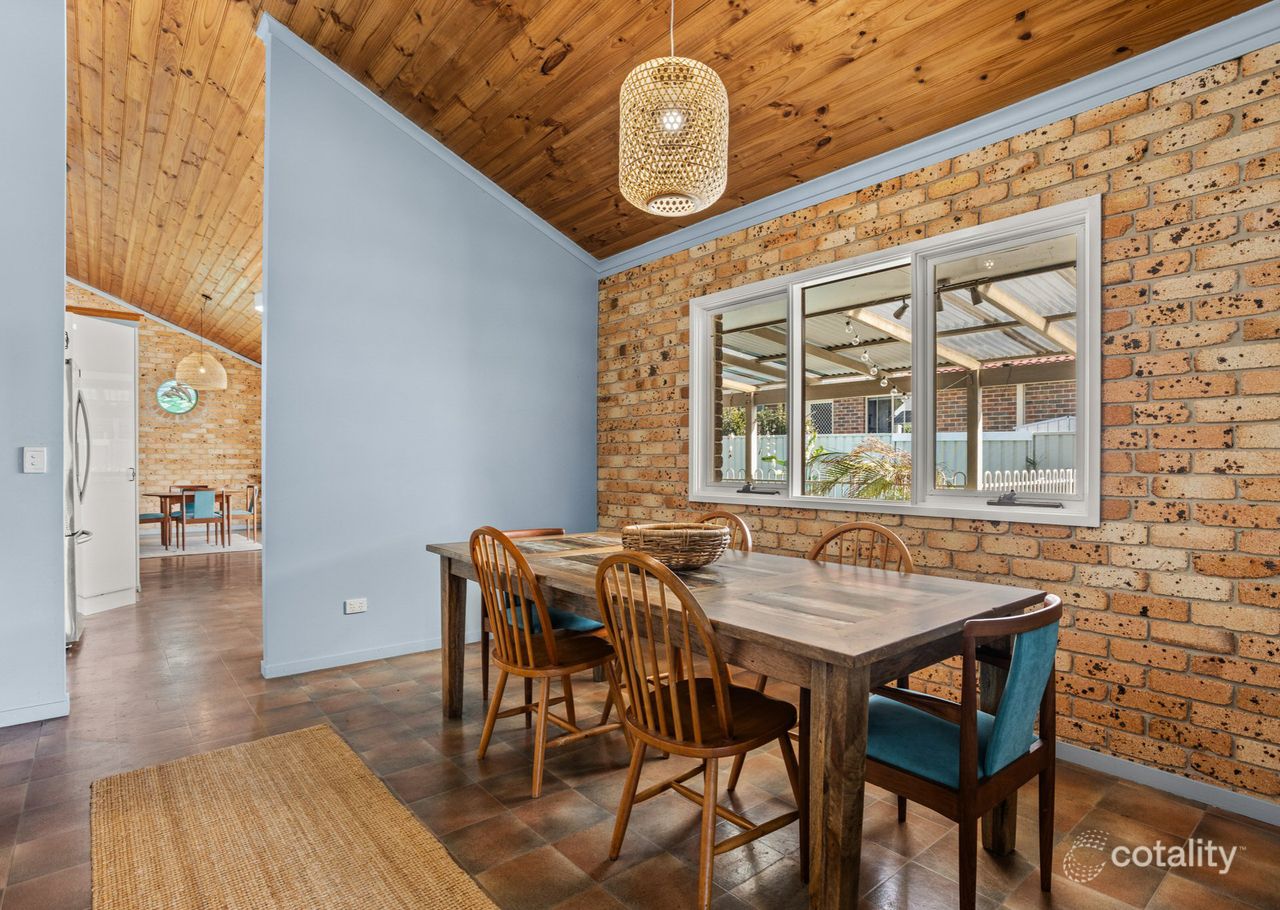 7 Carrabeen Dr, Old Bar, NSW 2430