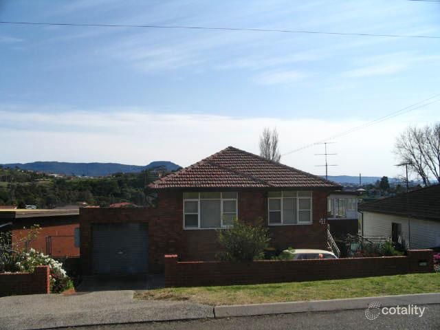 41 Auburn Pde, Cringila, NSW 2502