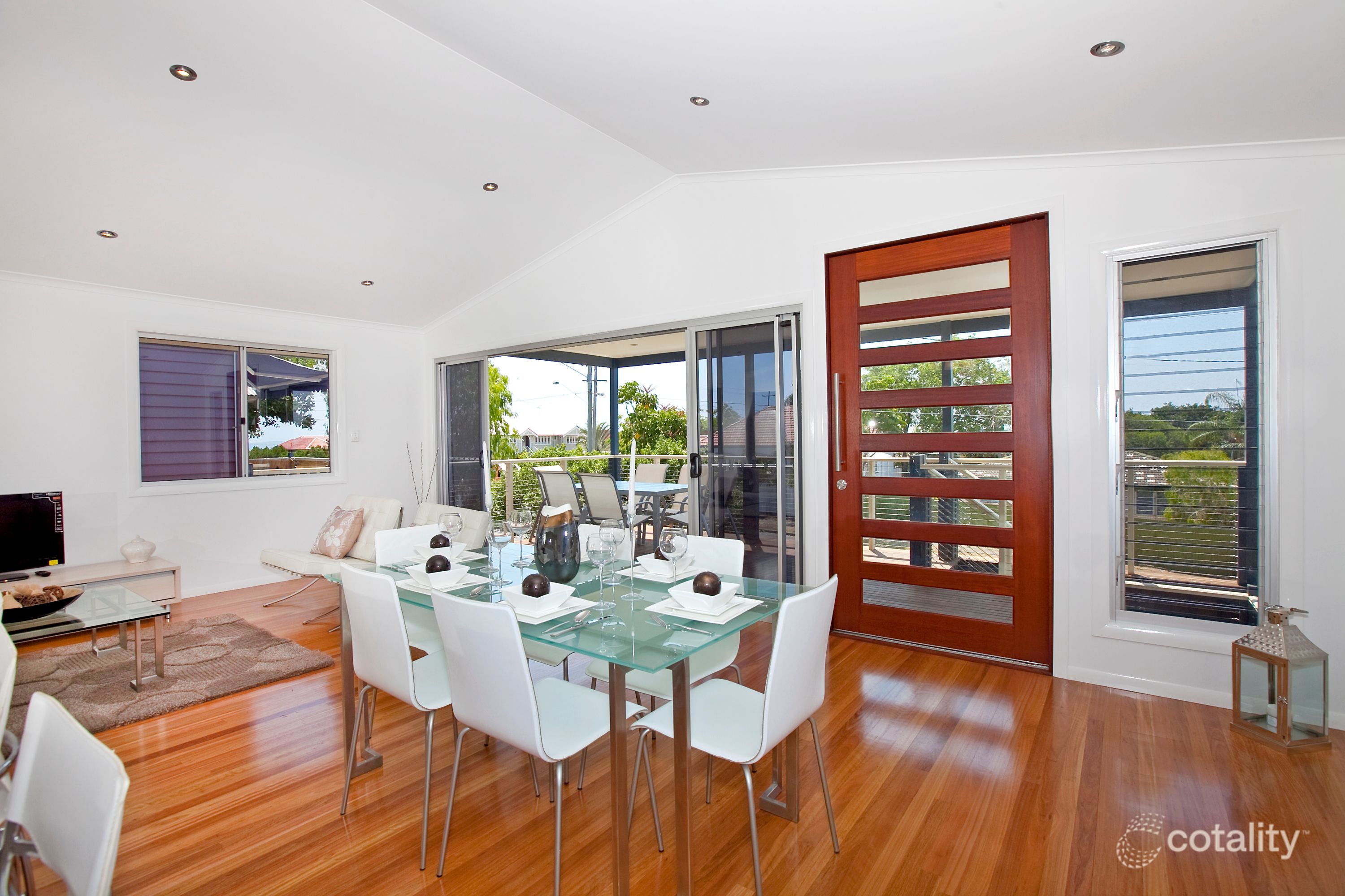 104 Gordon Pde, Manly, QLD 4179