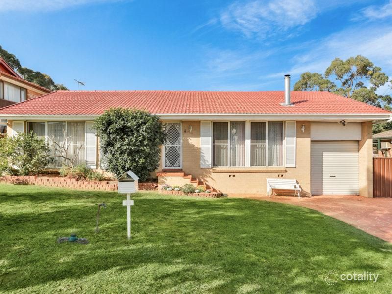 42 Stornoway Ave, St Andrews, NSW 2566