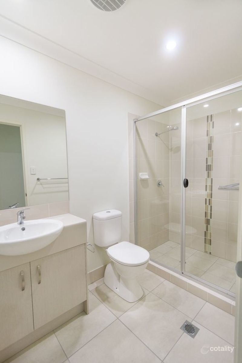 6 Tombay Ct, Crestmead, QLD 4132