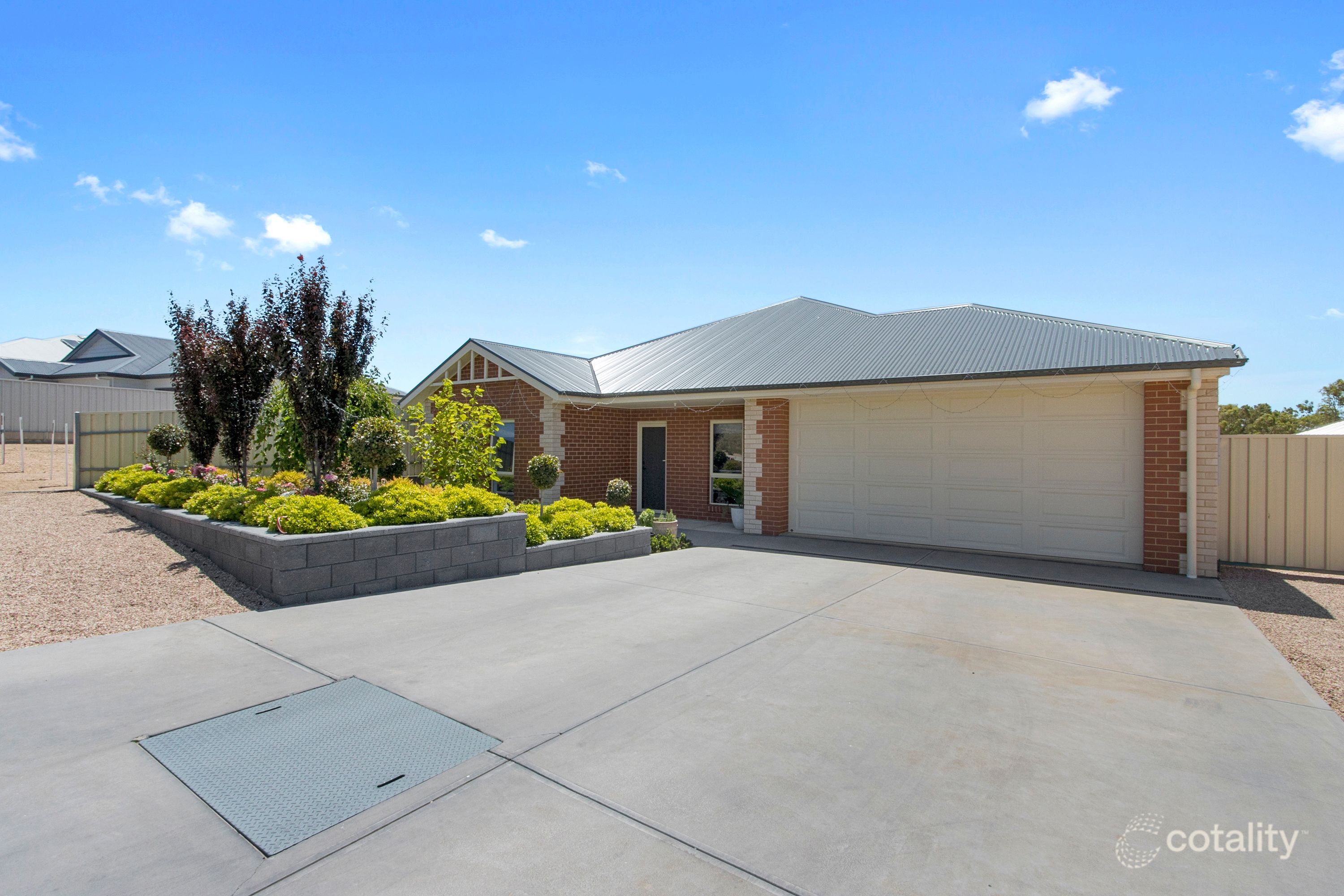 27 Sanders St, Moonta Bay, SA 5558