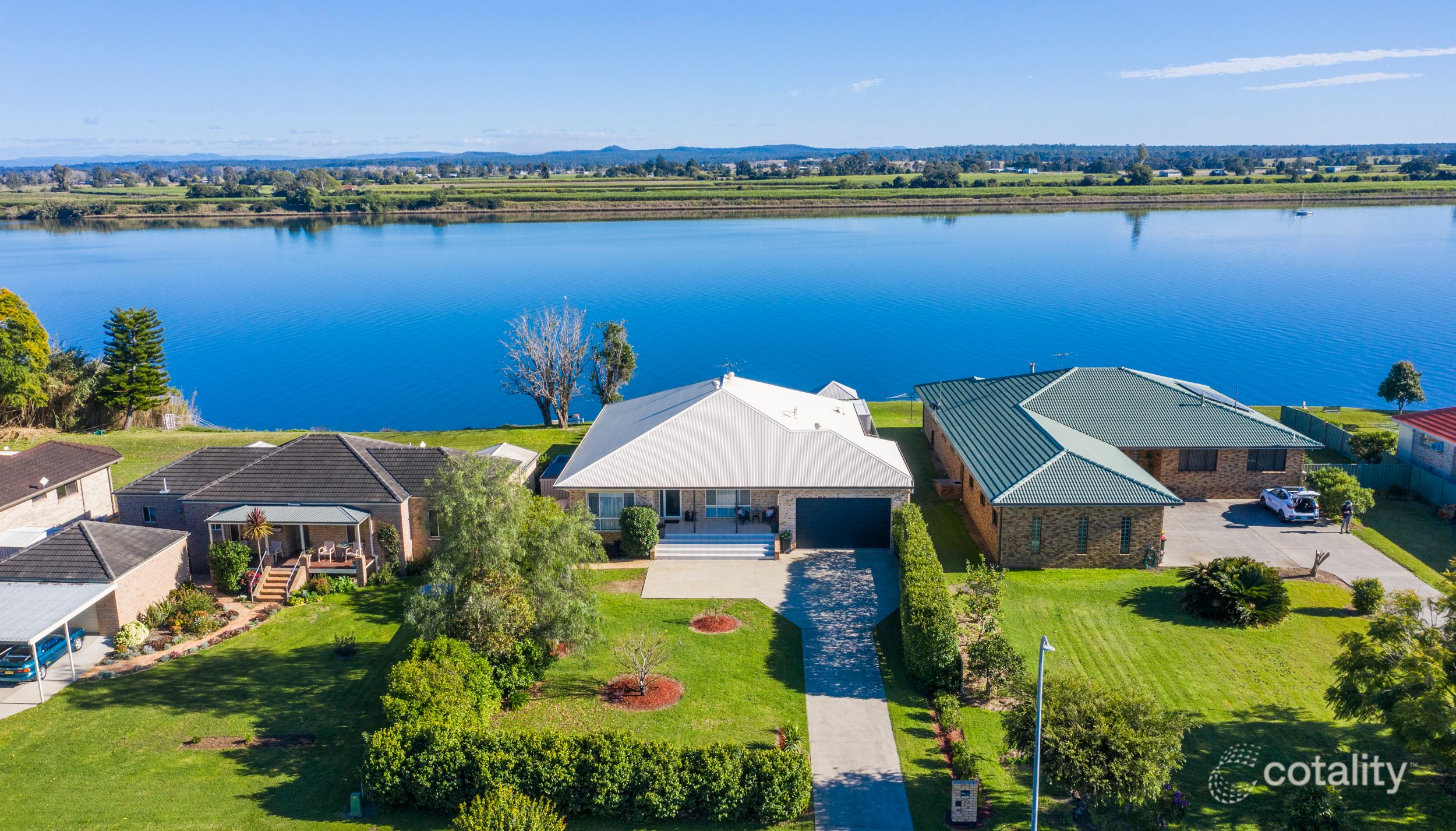 25 Lynhaven Cres, Ulmarra, NSW 2462