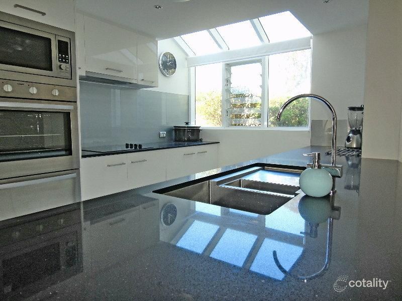 5384 Bay Hill Tce, Hope Island, QLD 4212