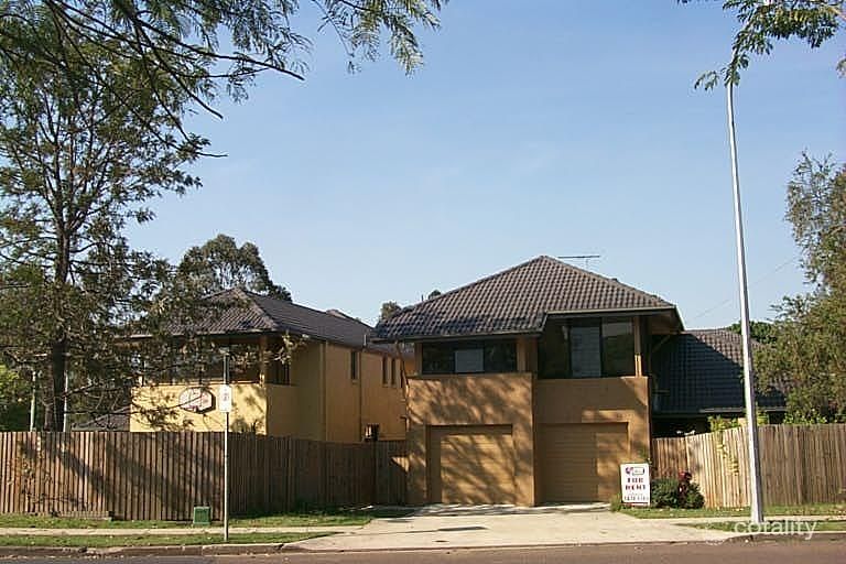 4 Harts Rd, Indooroopilly, QLD 4068