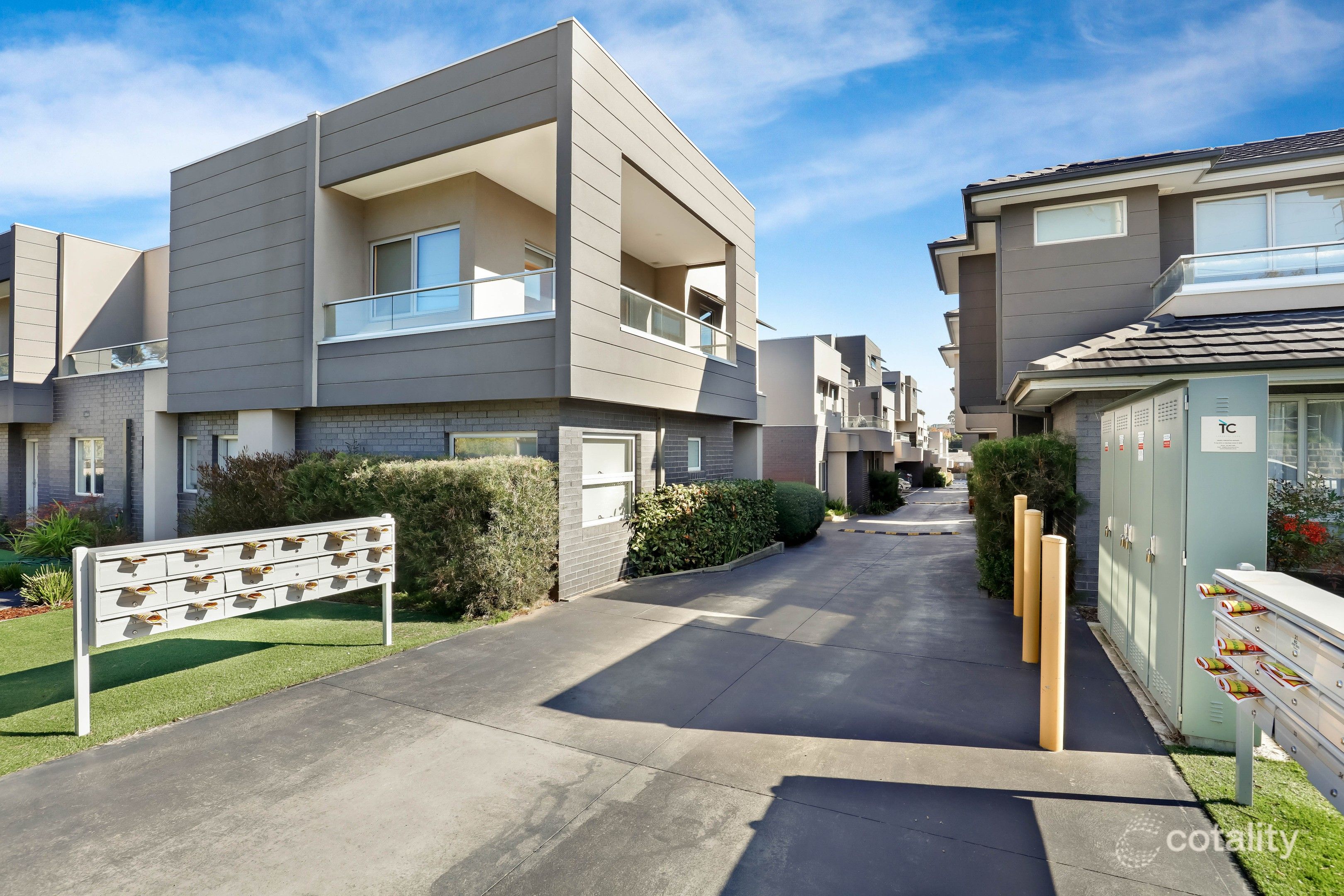 11/21 Station Rd, Oak Park, VIC 3046