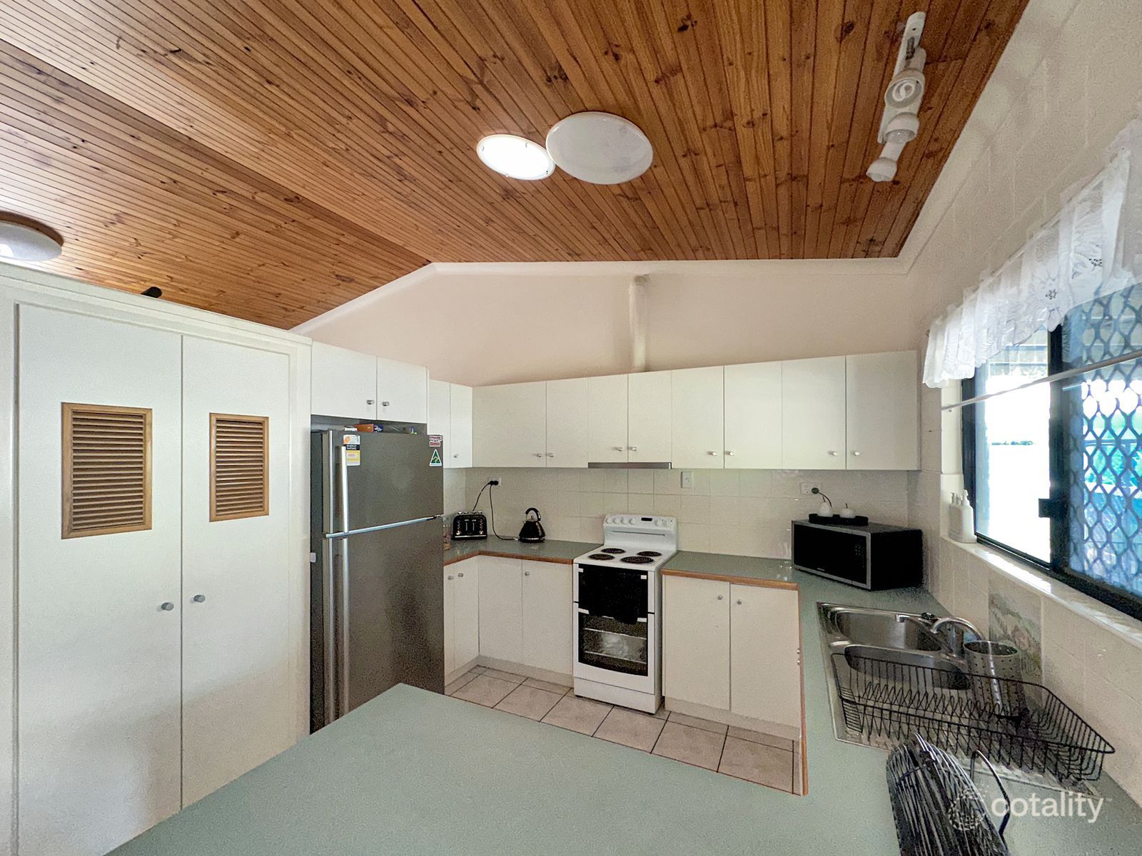 41 Reynolds St, Nebo, QLD 4742