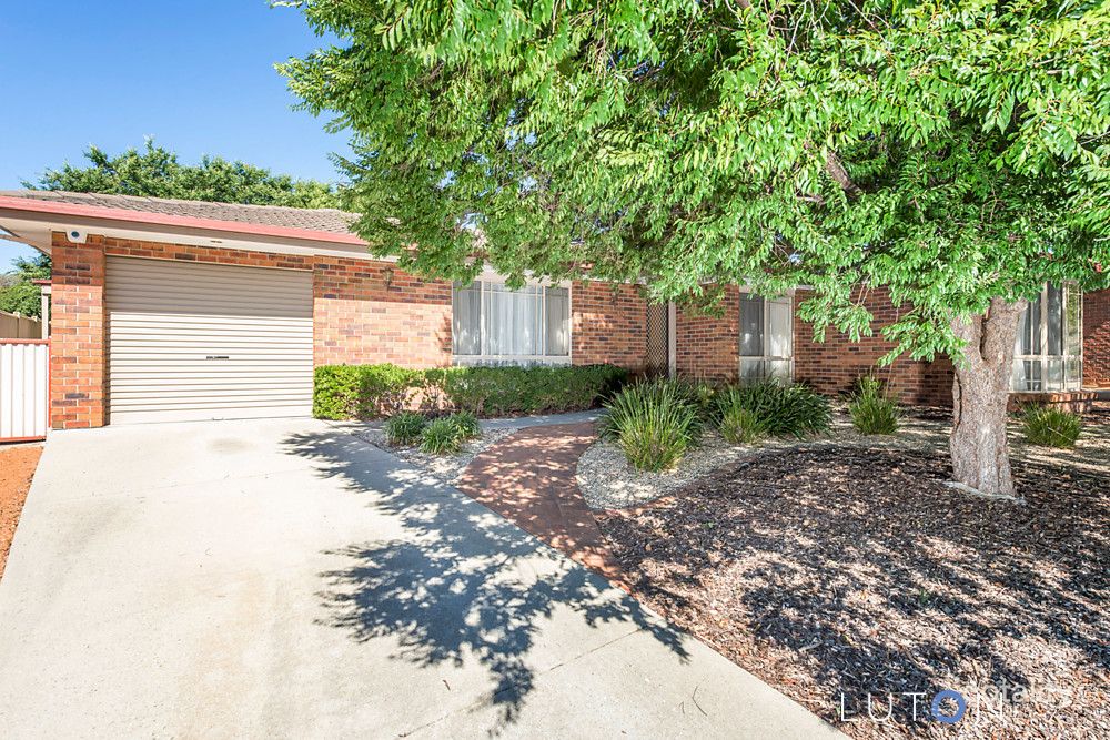 35 Ina Gregory Cct, Conder, ACT 2906