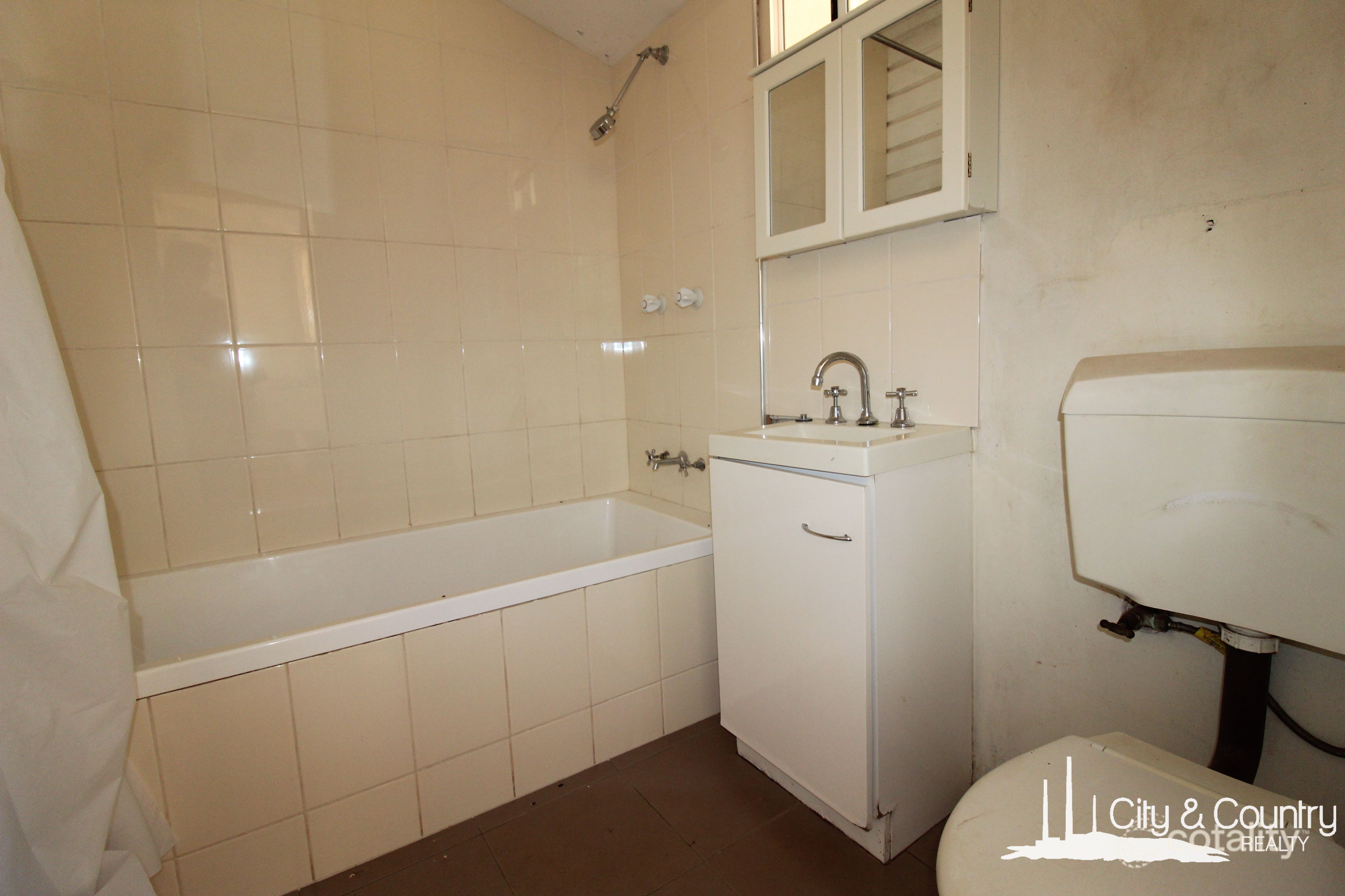 28 Buckley Ave, Parkside, QLD 4825