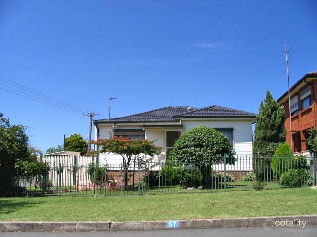 57 Gladstone St, Bellambi, NSW 2518
