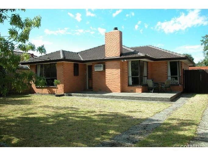 10 Denbigh Rd, Seaford, VIC 3198