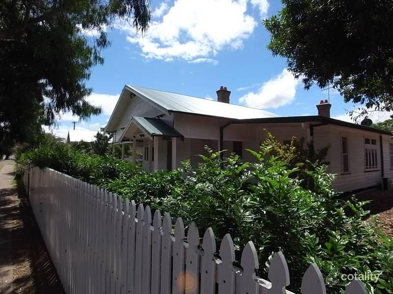 38 Maitland St, Muswellbrook, NSW 2333