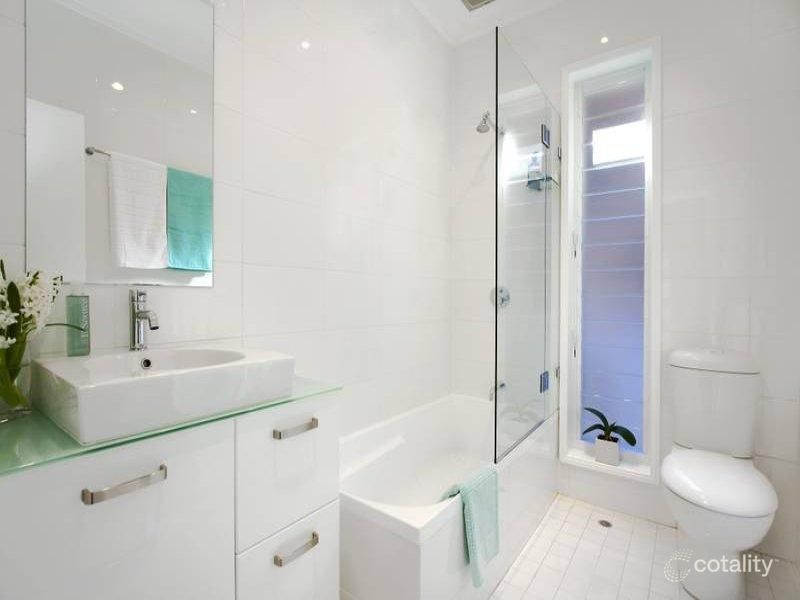 2/10 Nield Ave, Balgowlah, NSW 2093