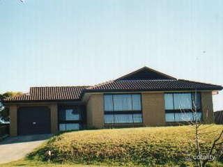 25 Stornoway Ave, St Andrews, NSW 2566