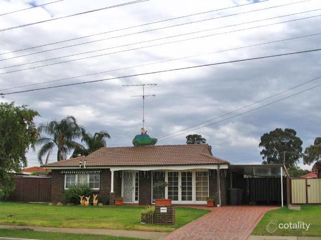 4 Desborough Rd, Colyton, NSW 2760