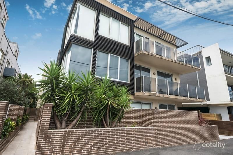 2/402 Barkly St, Elwood, VIC 3184
