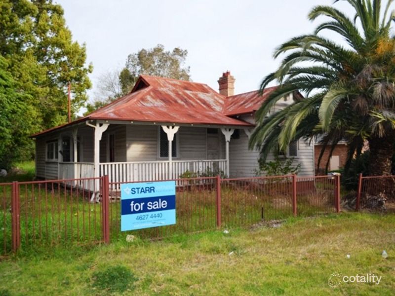 72 Moore St, Campbelltown, NSW 2560