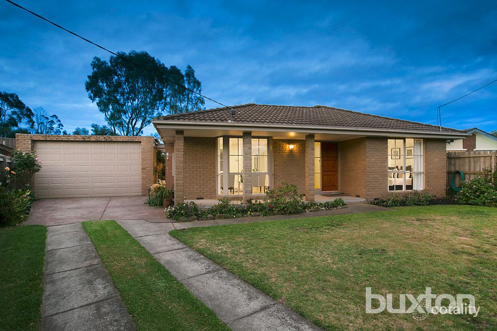 11 Twofold Cl, Dingley Village, VIC 3172