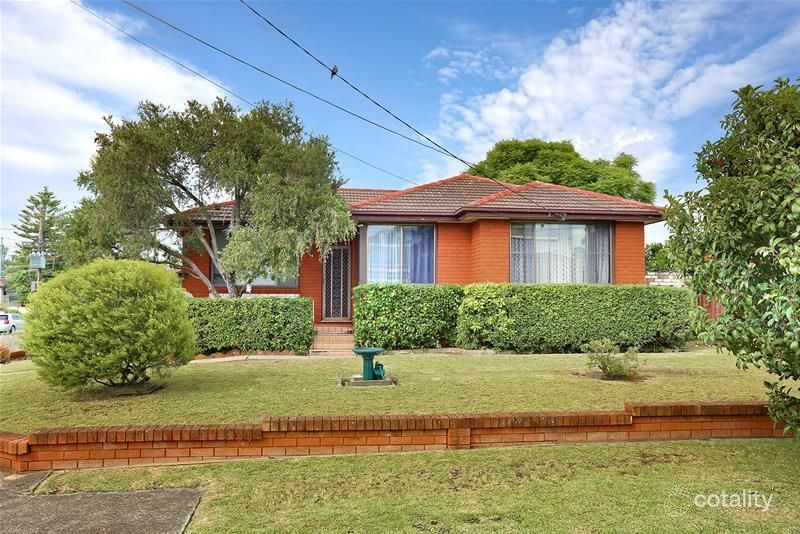 14 Kambala Cres, Fairfield West, NSW 2165