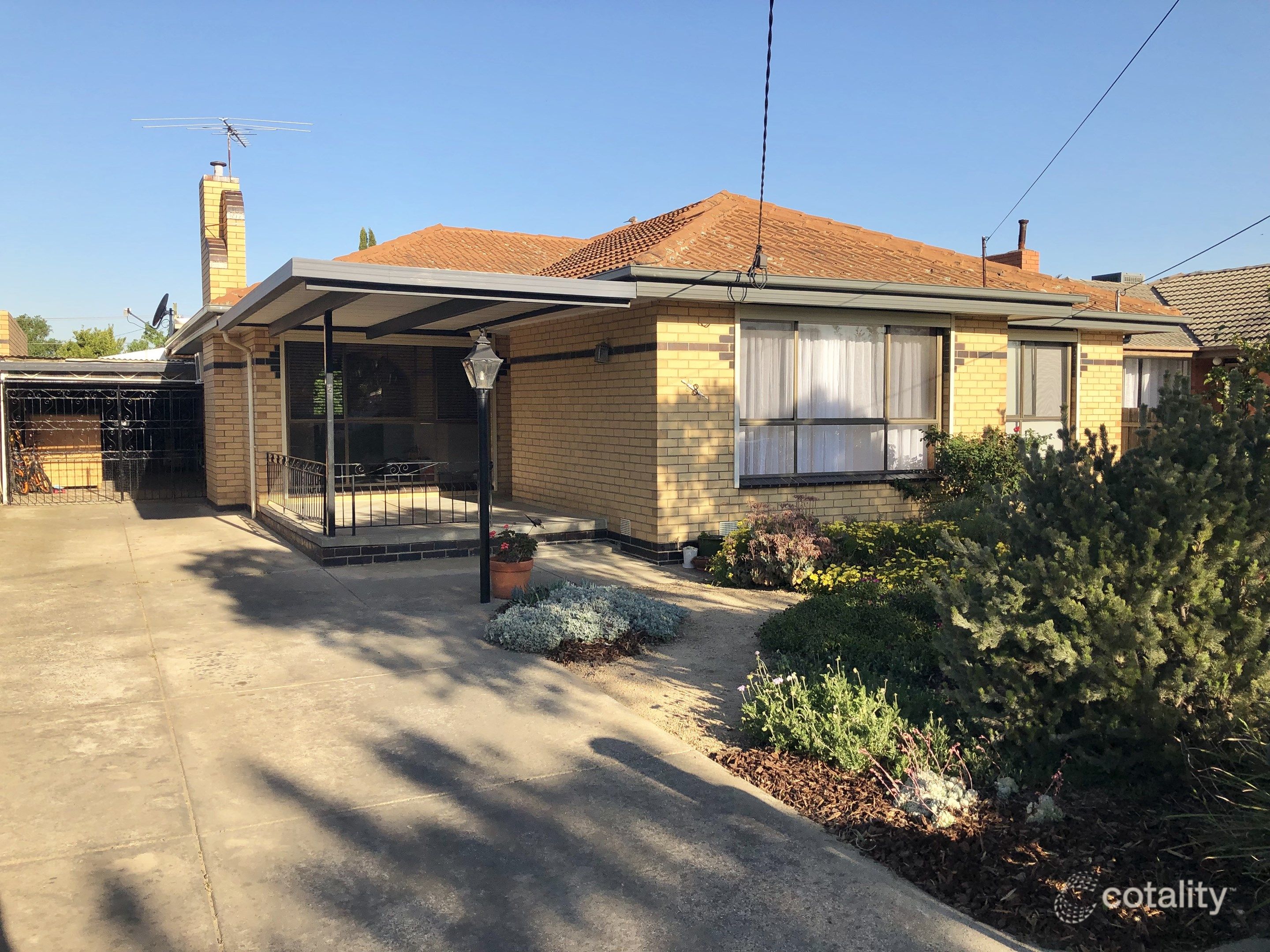 8 Claremont St, Fawkner, VIC 3060