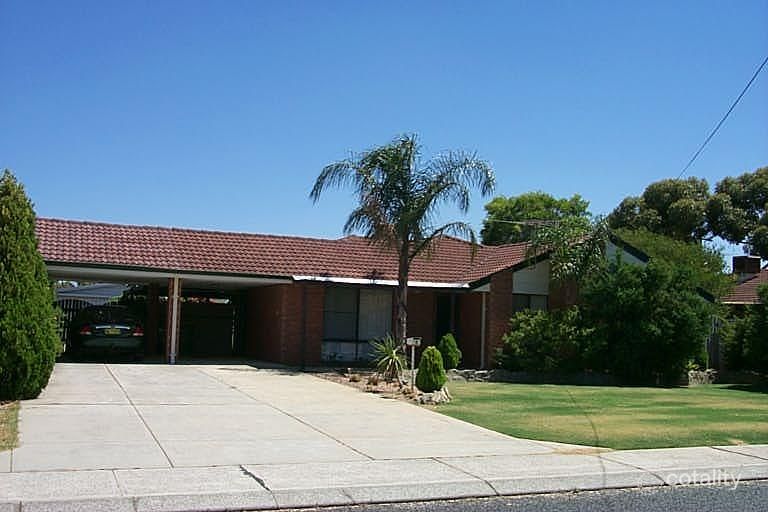 4 Palmer Cres, High Wycombe, WA 6057