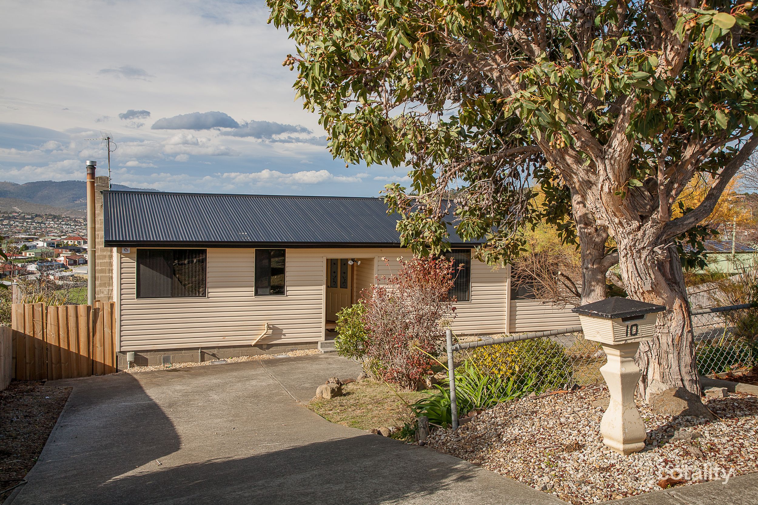 10 Lang Pl, Glenorchy, TAS 7010