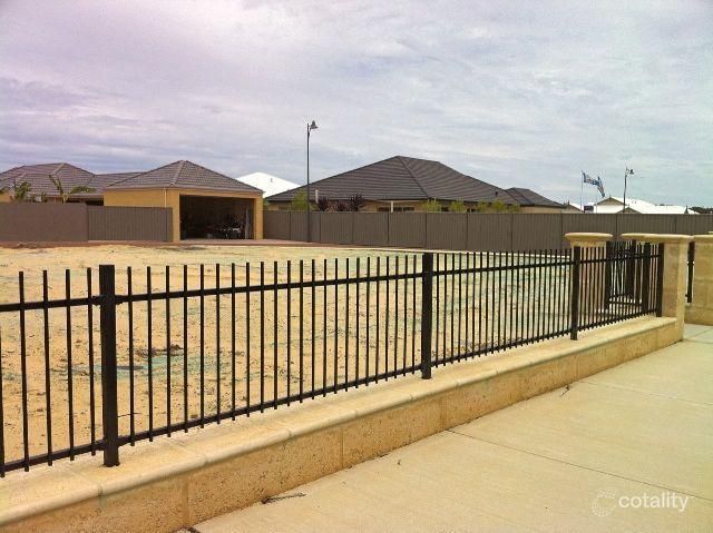 4 Countess Cct, South Yunderup, WA 6208