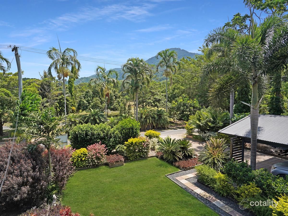 12 Romney St, Kamerunga, QLD 4870