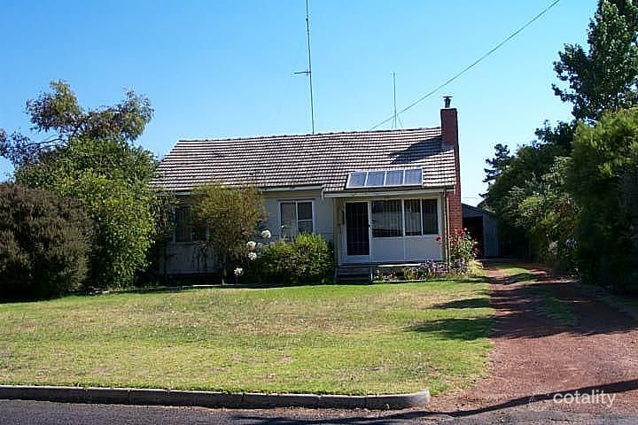 3 Airey St, Manjimup, WA 6258