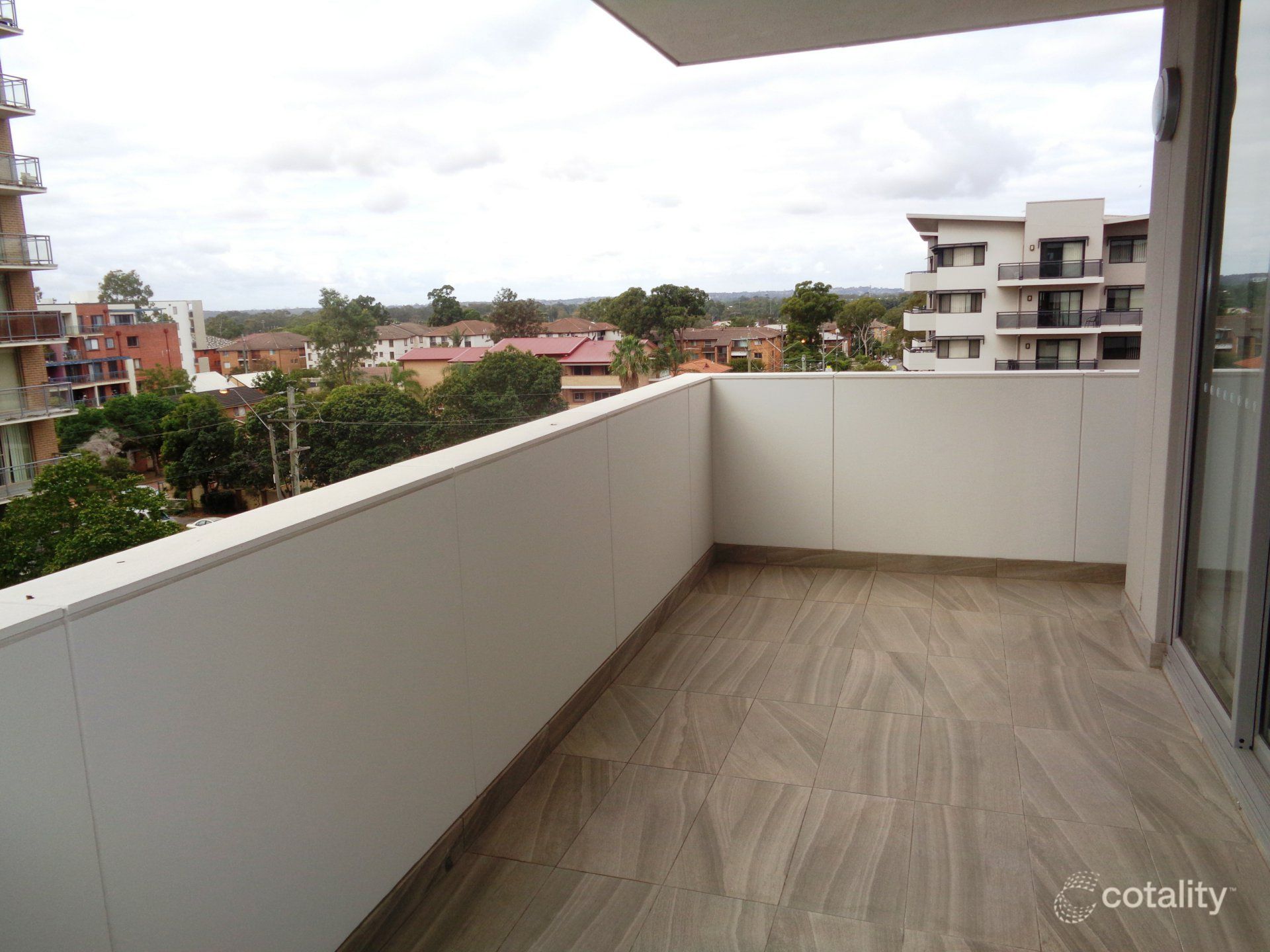 401/2 Lachlan St, Liverpool, NSW 2170